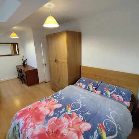 Ash Lawns Apartamento Bolton Exterior foto