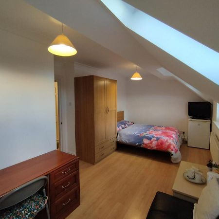 Ash Lawns Apartamento Bolton Exterior foto