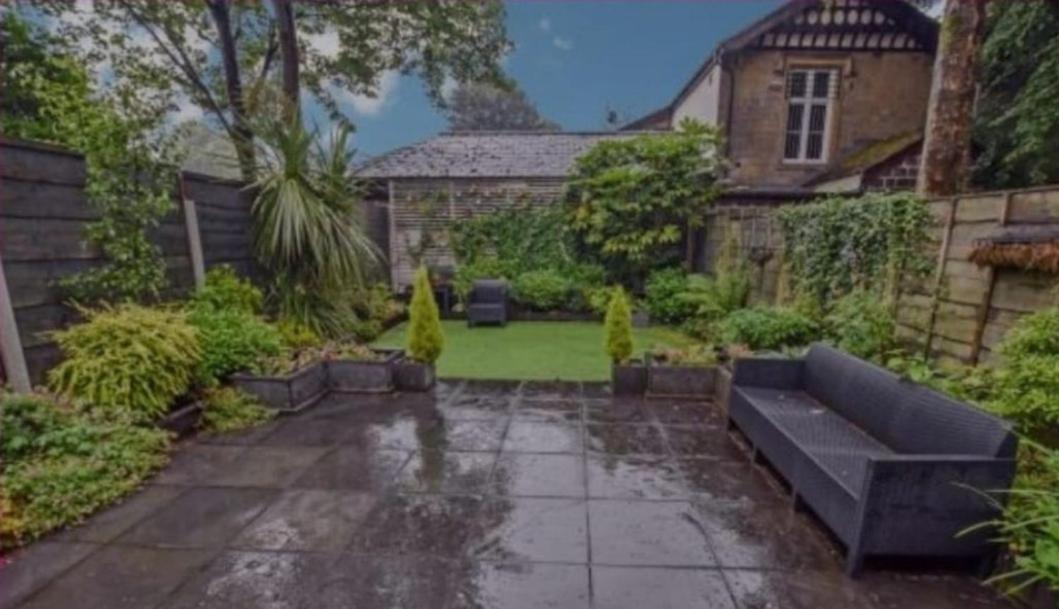 Ash Lawns Apartamento Bolton Exterior foto